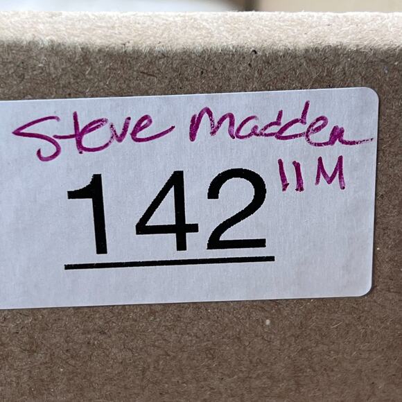 Steve Madden Luxe Block Heel Sandals Ankle Strap Square Toe Gold Women's 11M - Picture 11 of 11